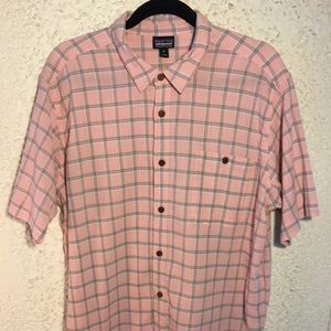 Patagonia men’s pink plaid organic cotton shirt